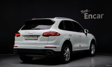New Cayenne