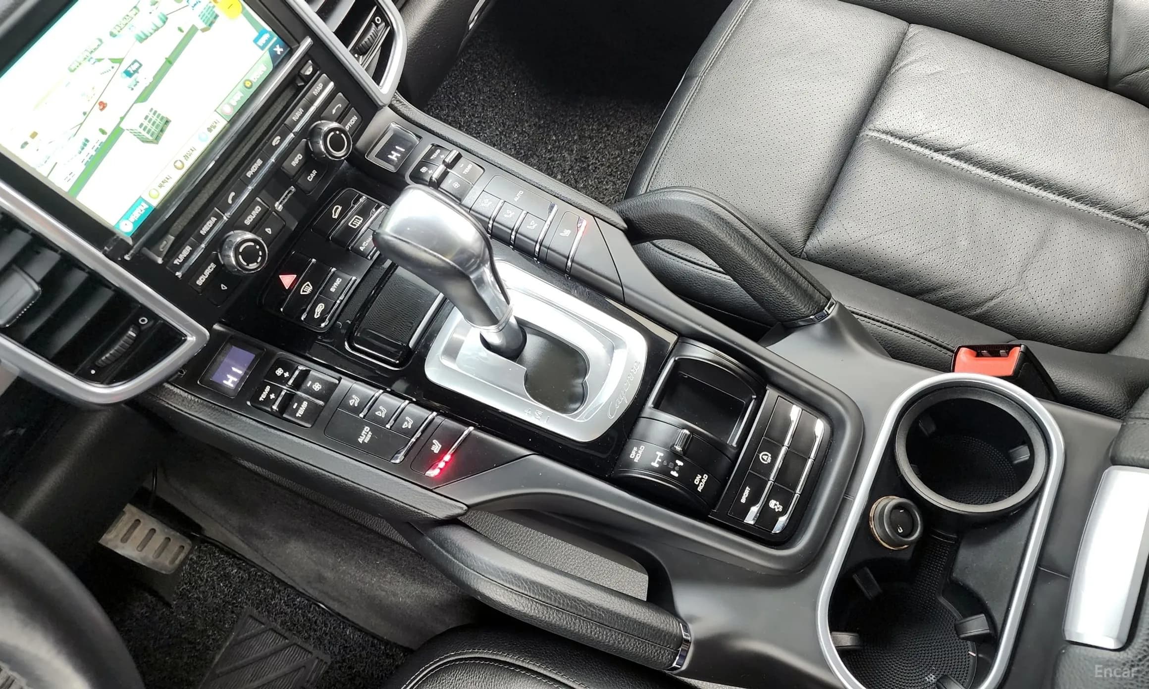 New Cayenne
