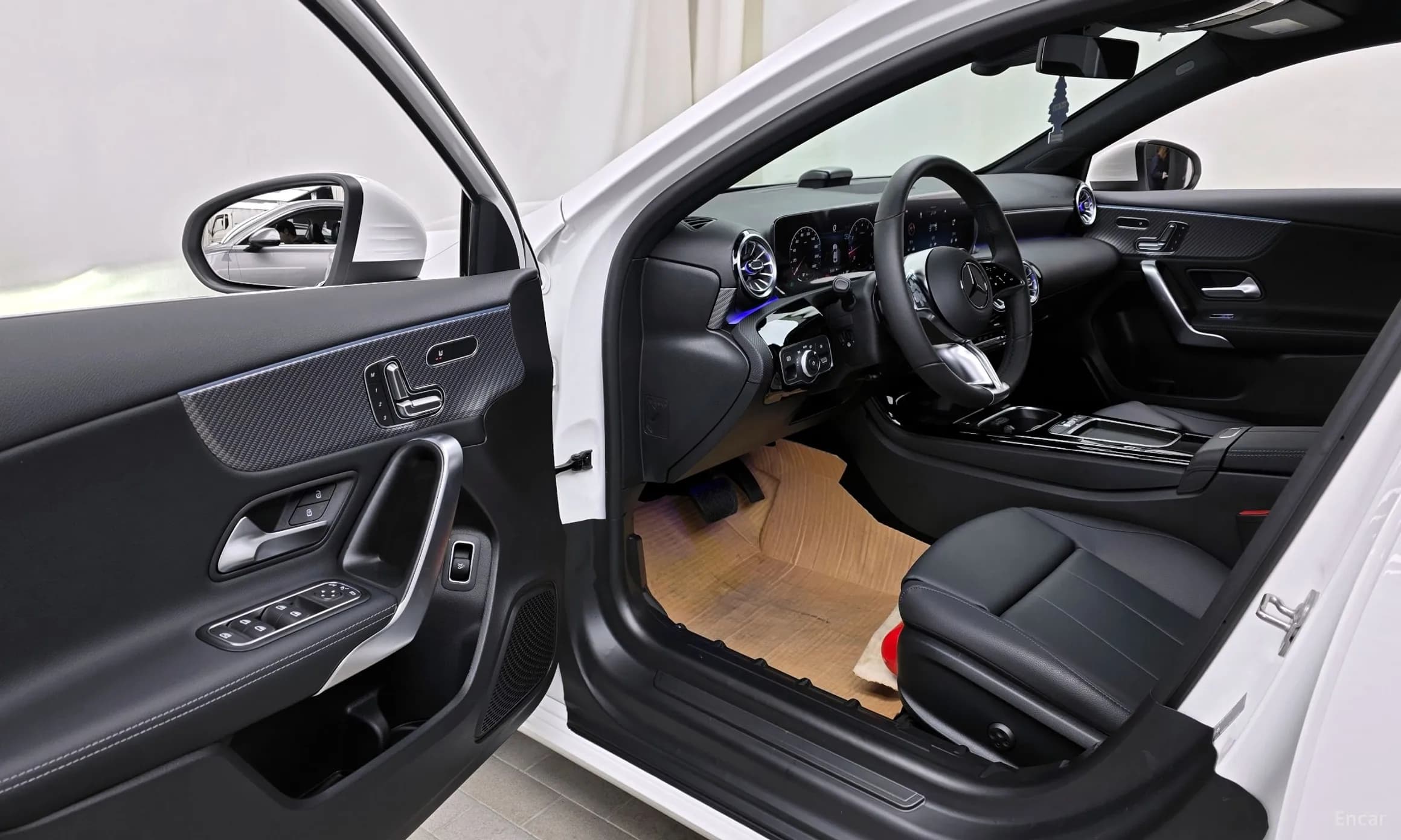 A-Class W177