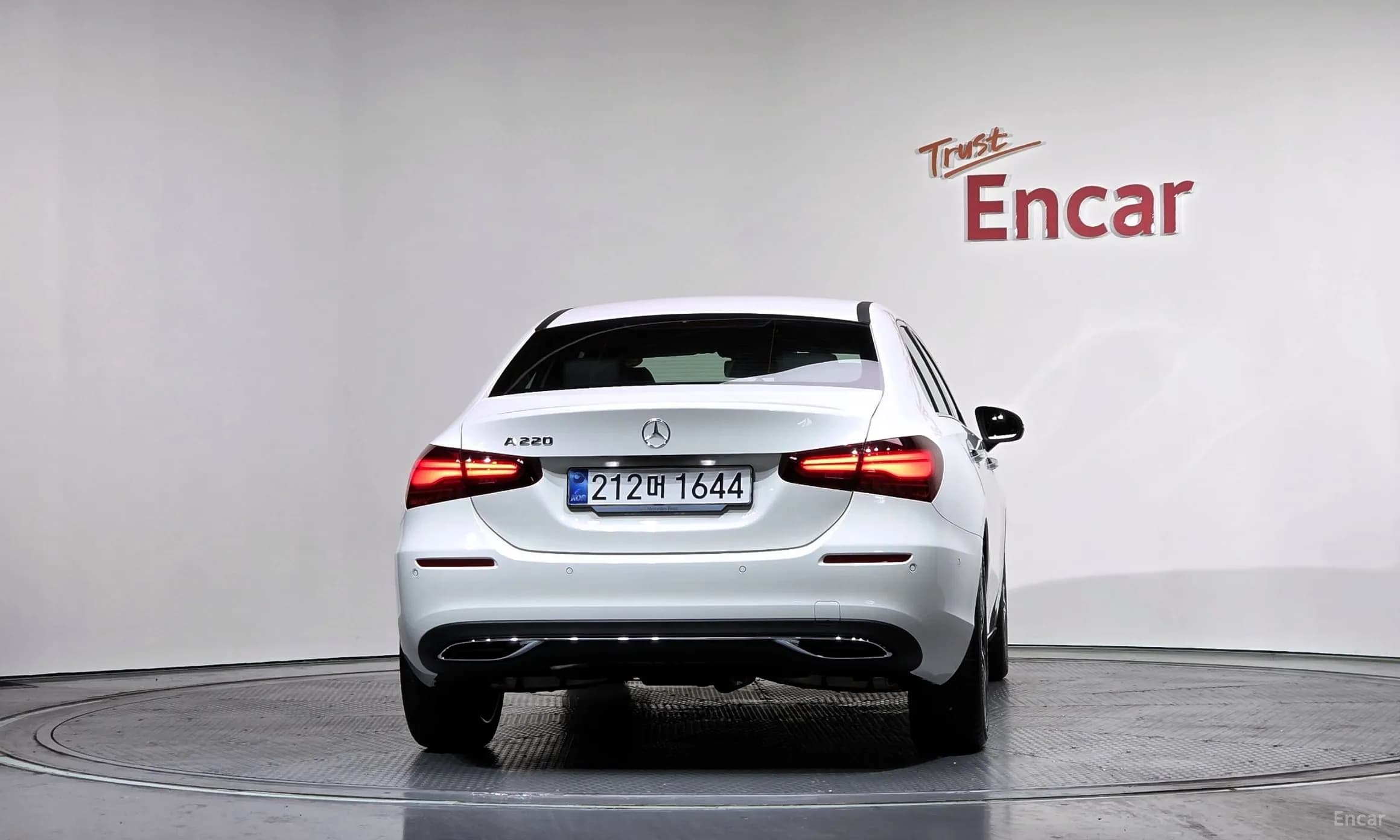 A-Class W177