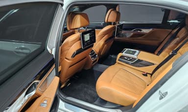 7 Series (G11)