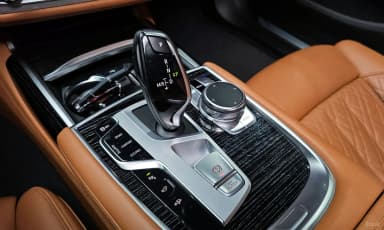 7 Series (G11)