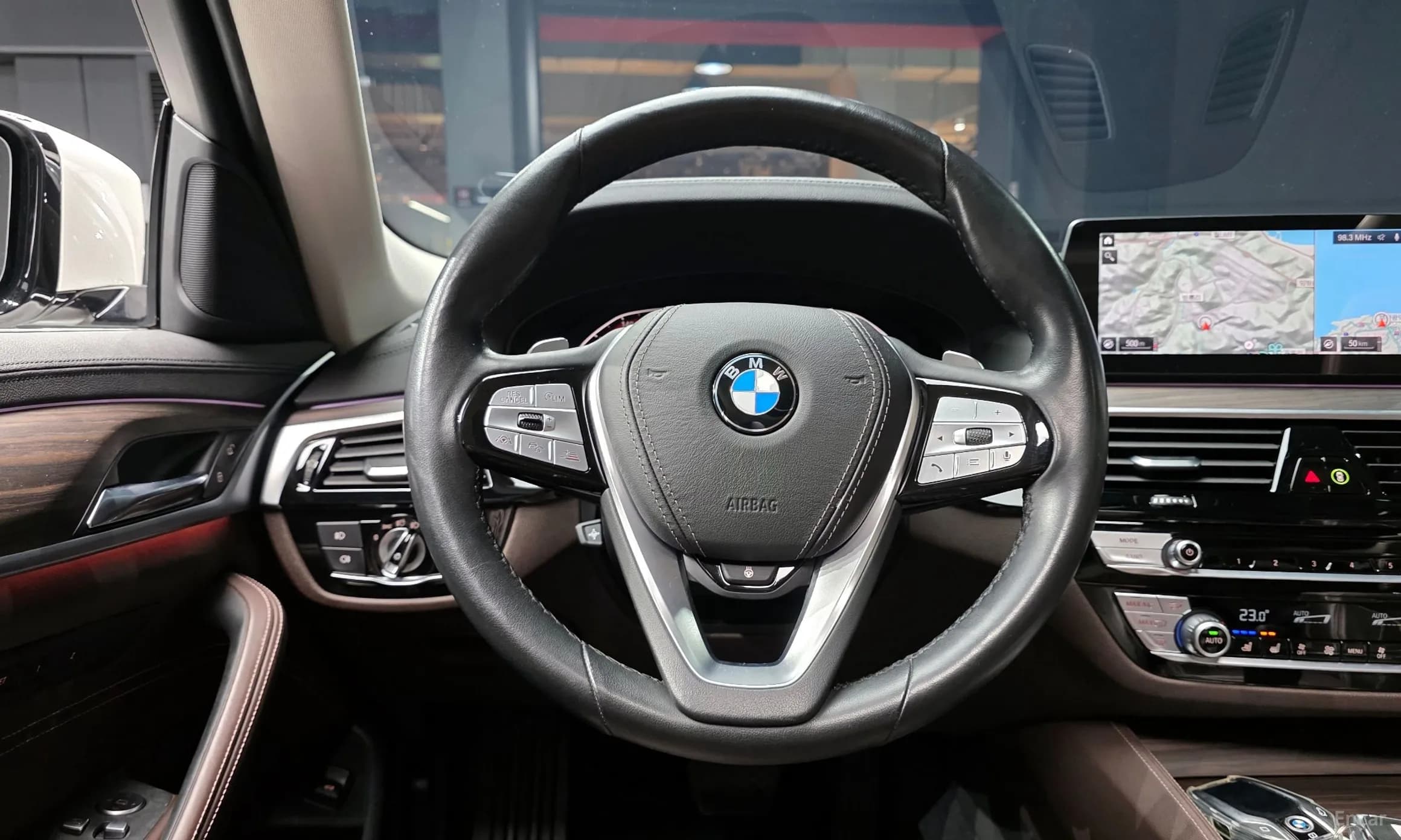 5 Series (G30)
