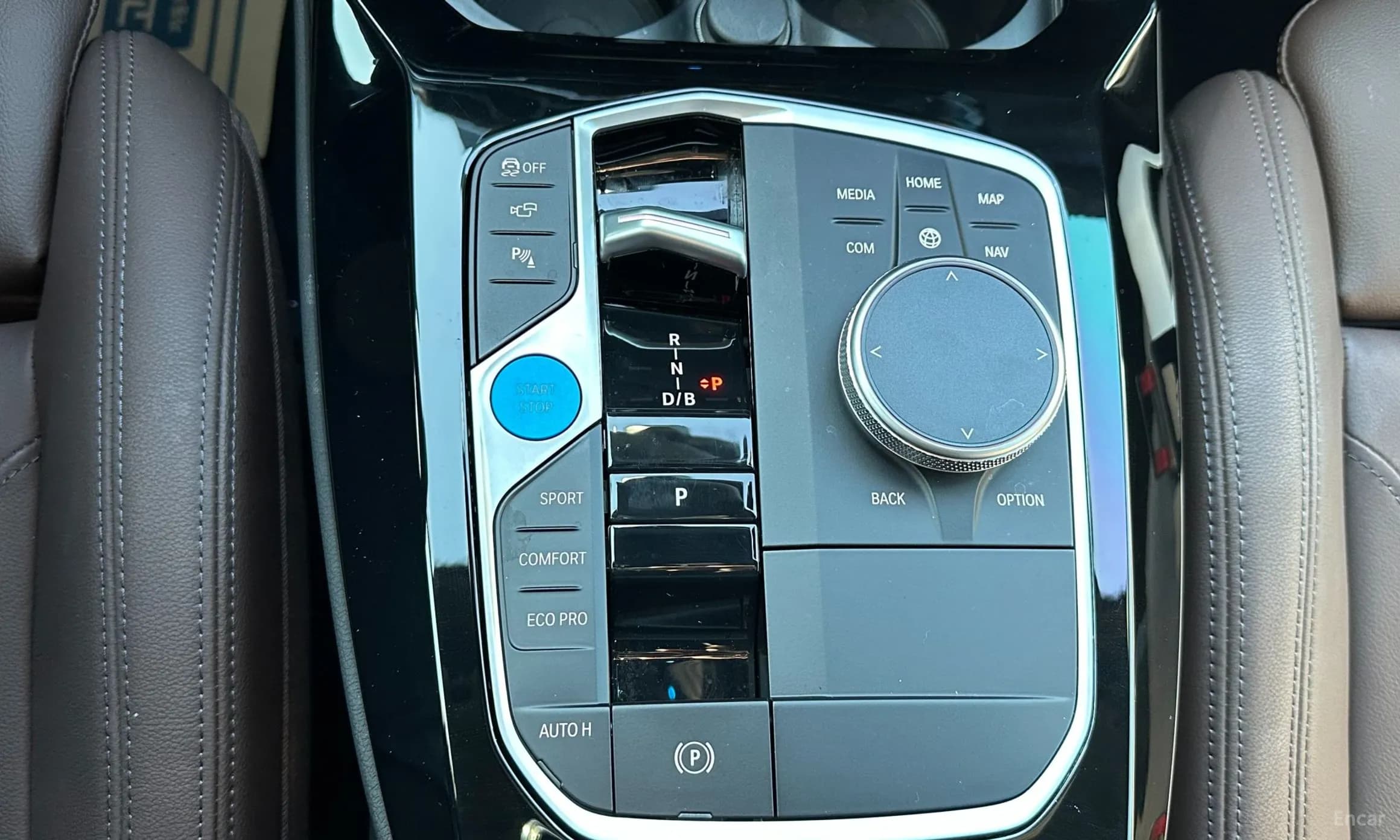 iX3