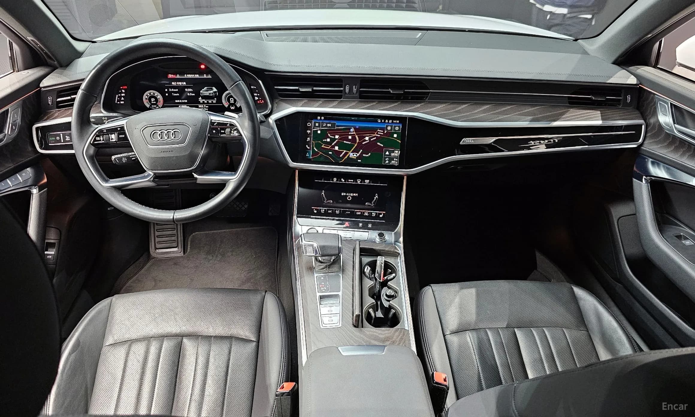 A6 (C8)