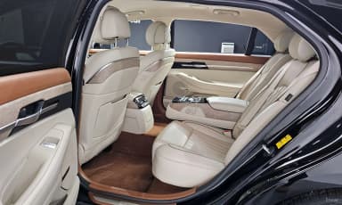 G90