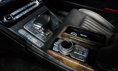 G90