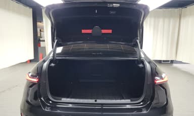 7 Series (G70)