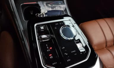 7 Series (G70)