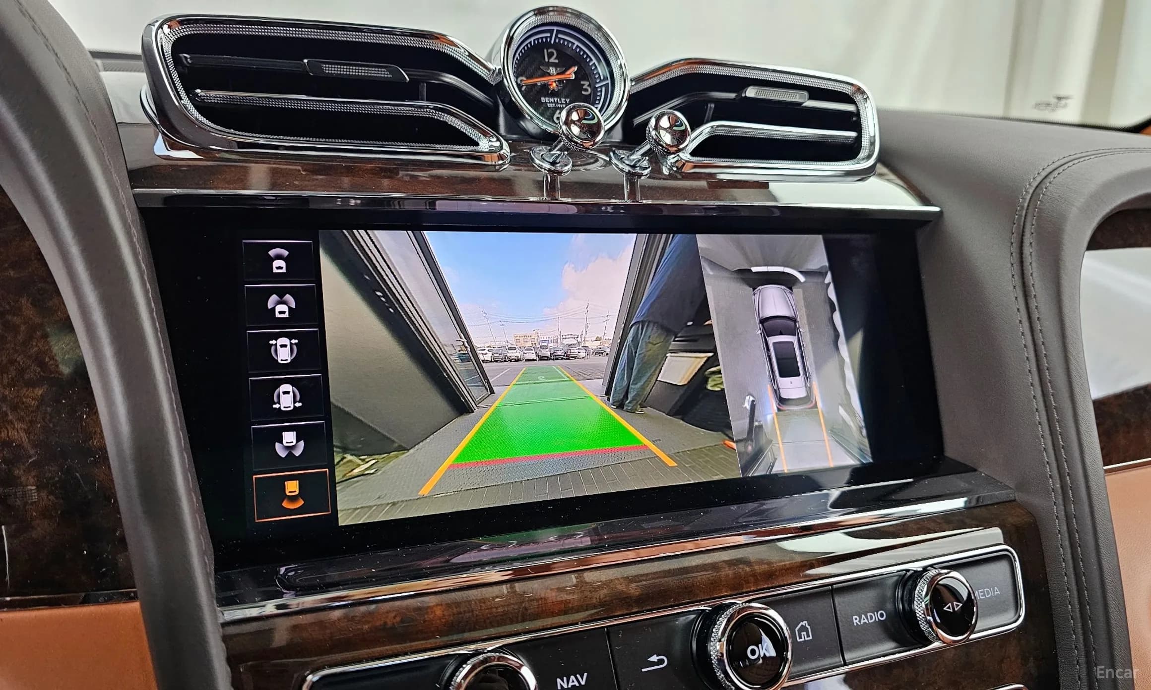 Bentayga