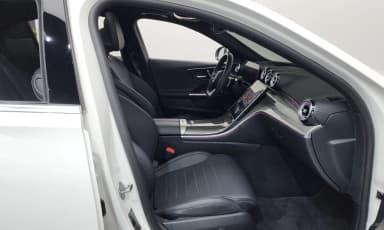C-Class W206