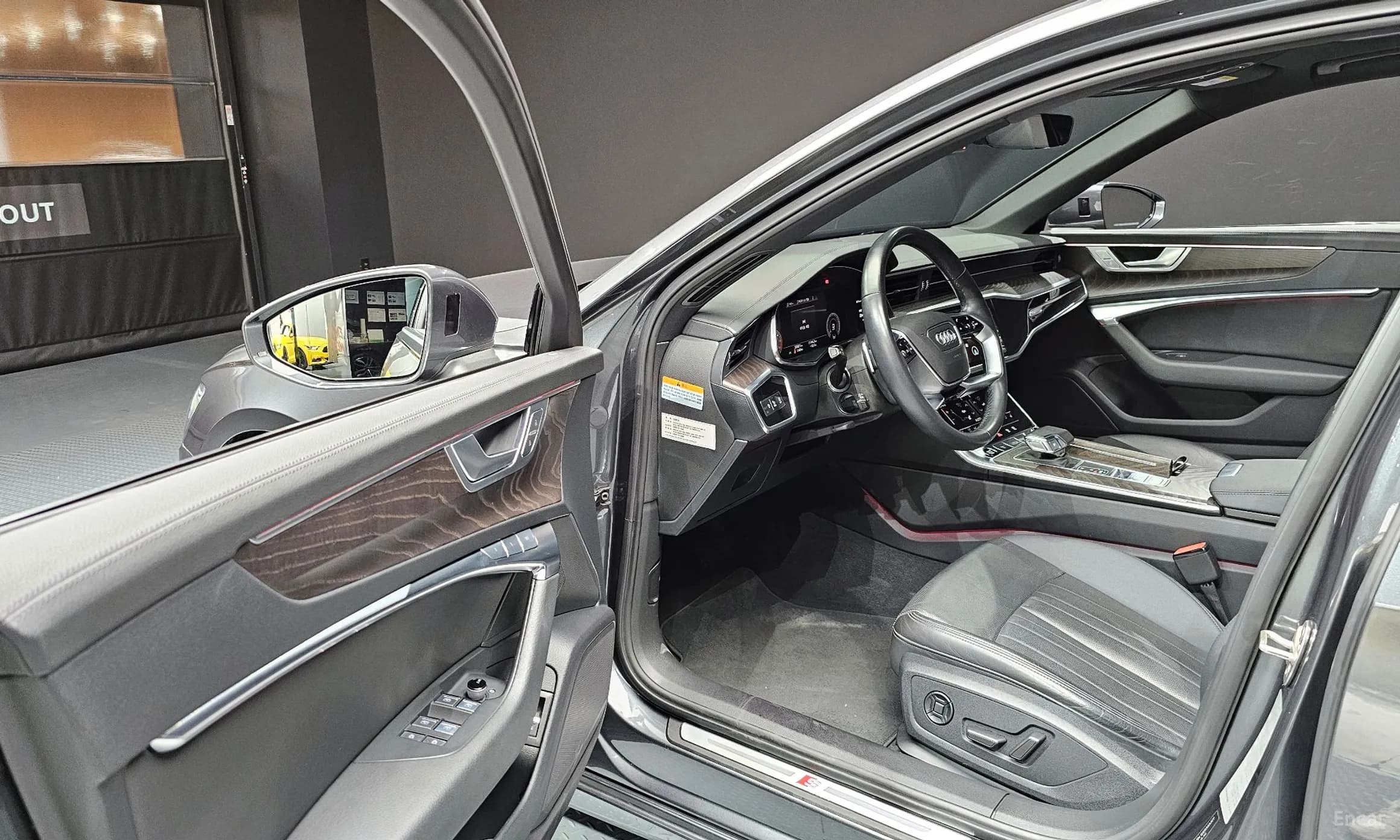 A6 (C8)