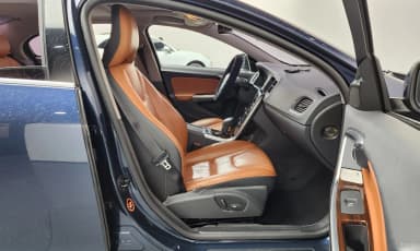 S60