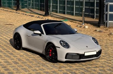 911 (992)