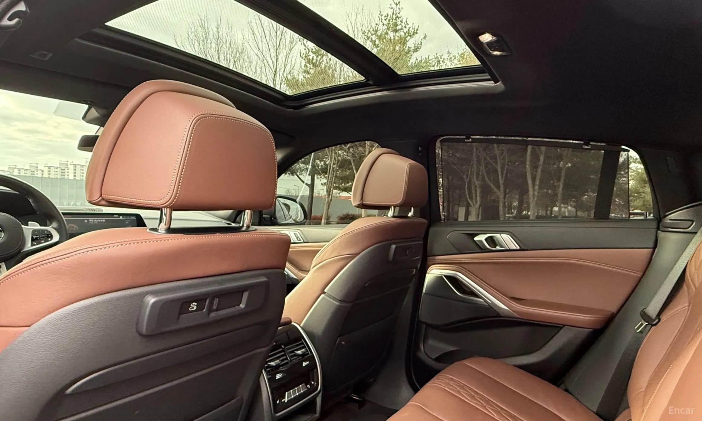 X6 (G06)
