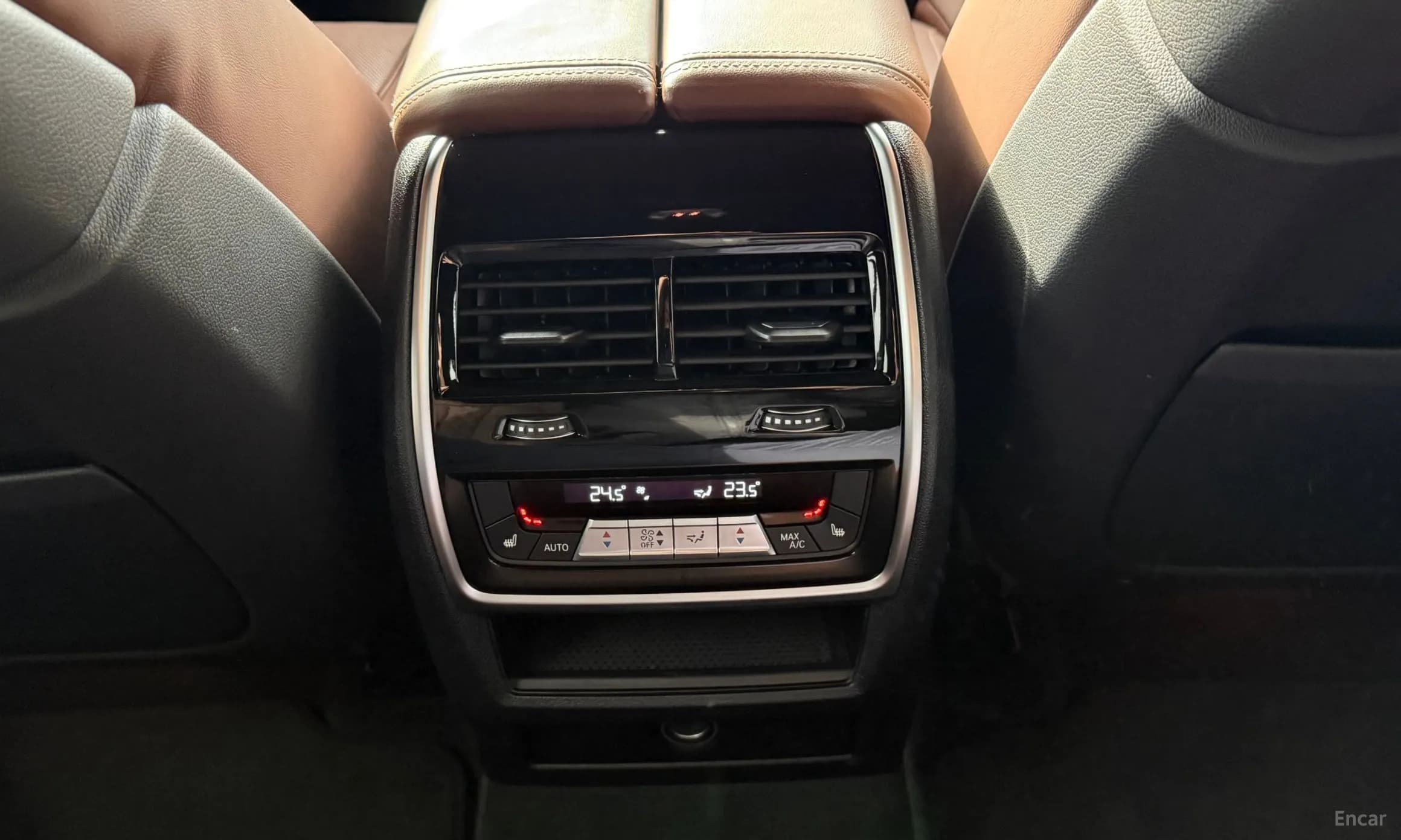 X6 (G06)