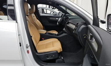 XC40