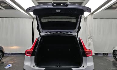 XC40