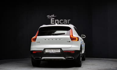 XC40