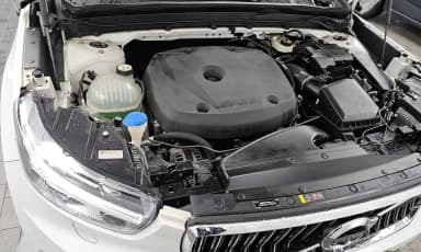 XC40
