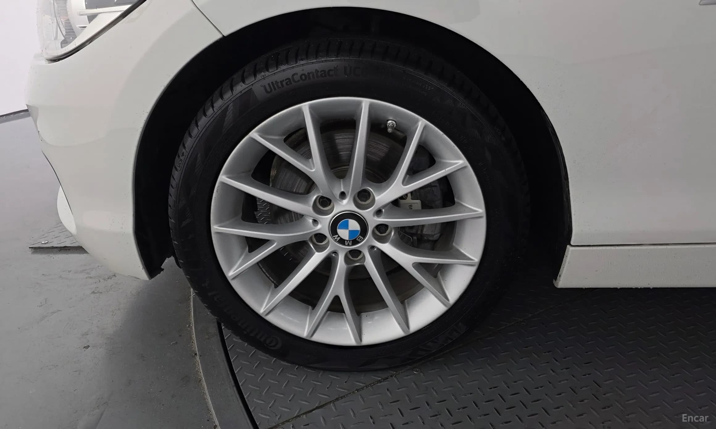 1 Series (F20)