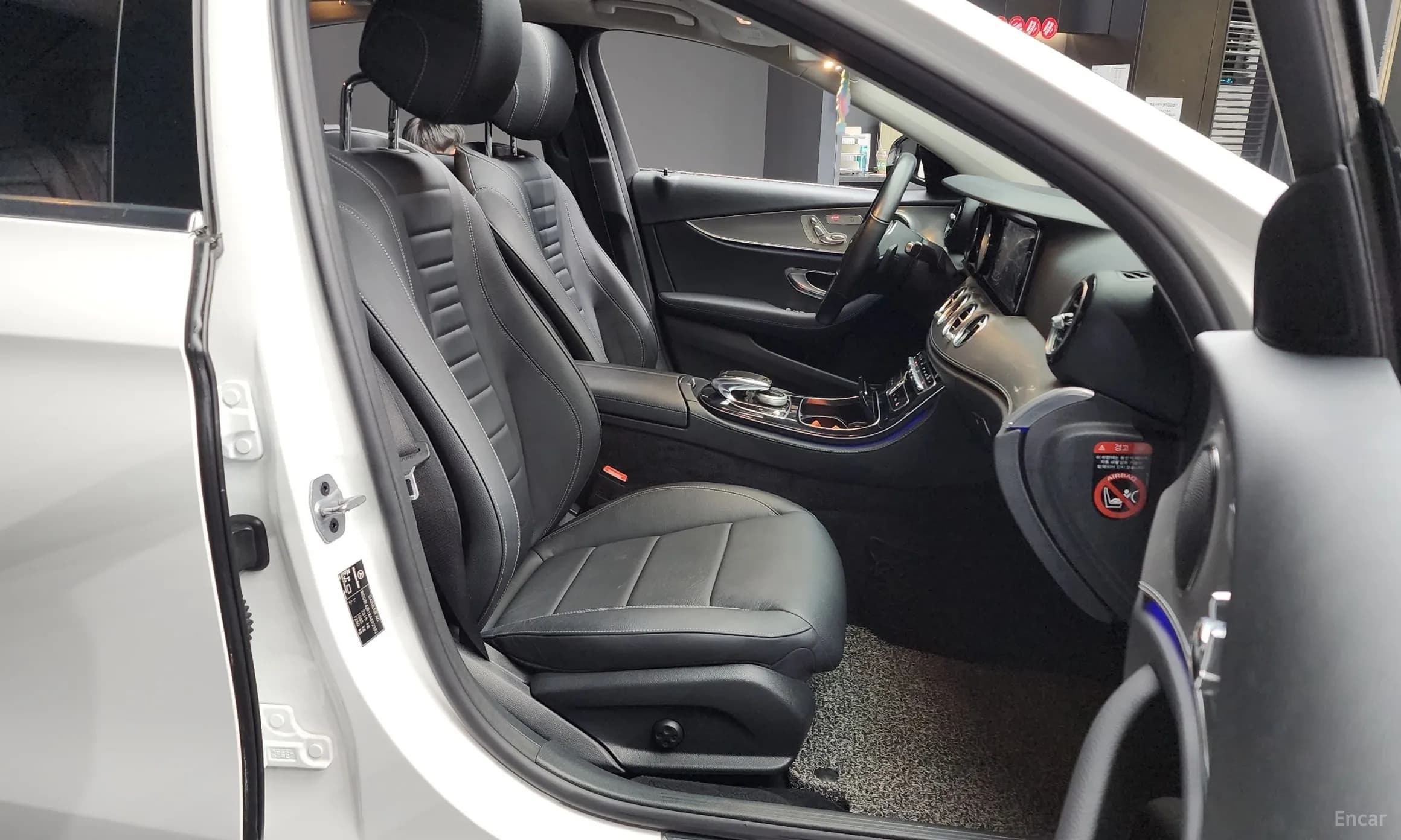 E-Class W213