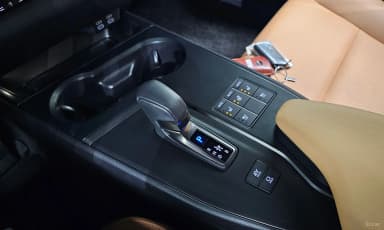UX300h