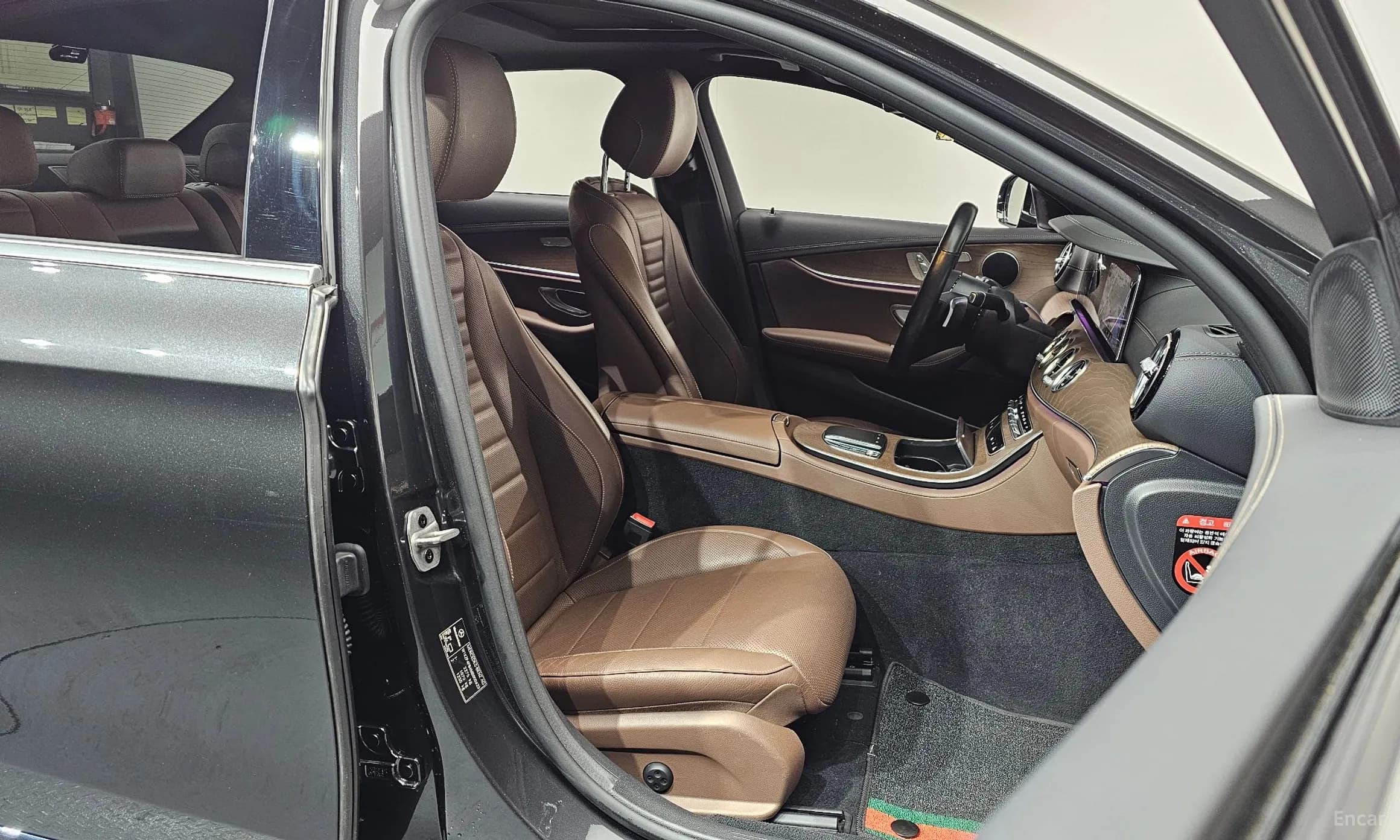 E-Class W213