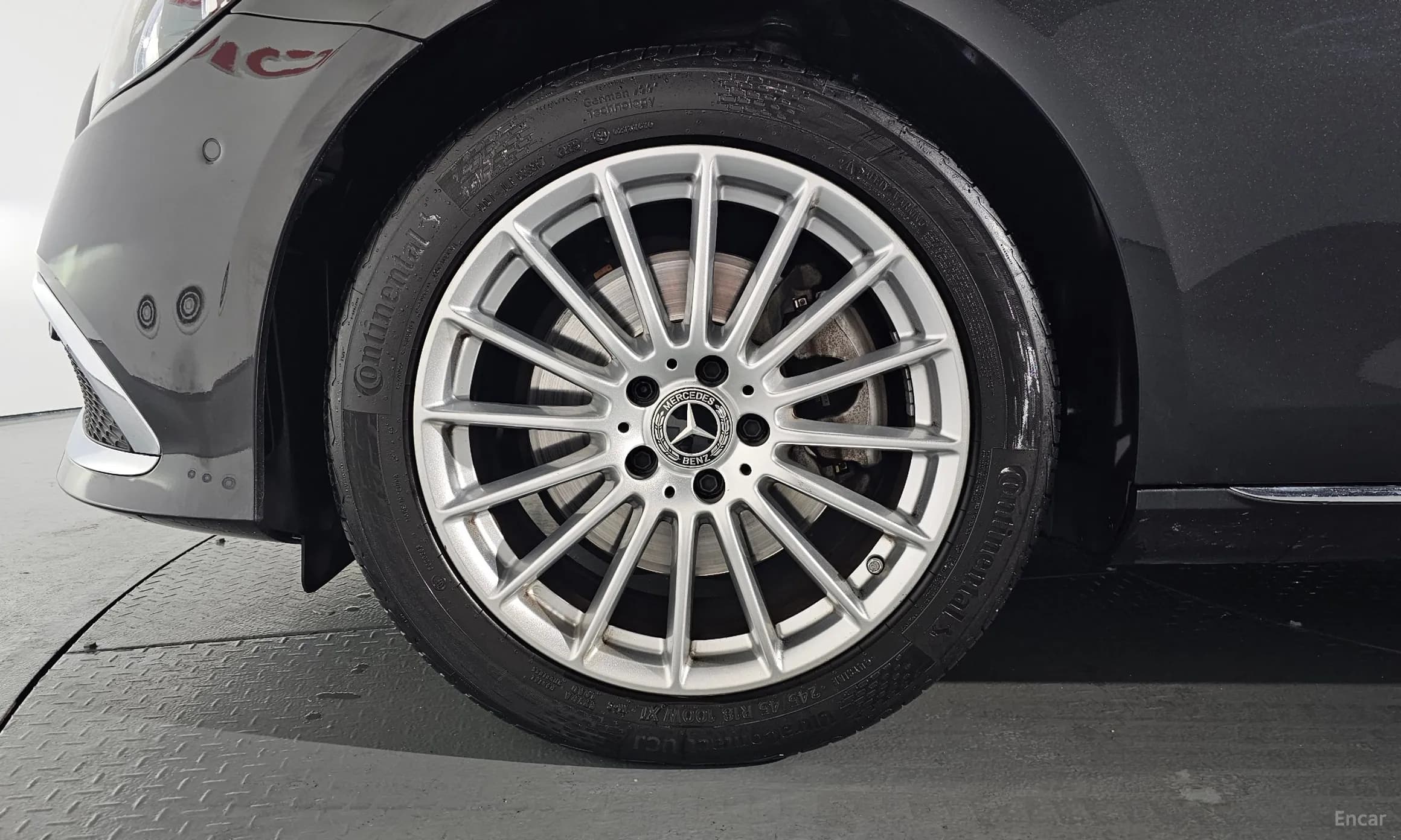 E-Class W213