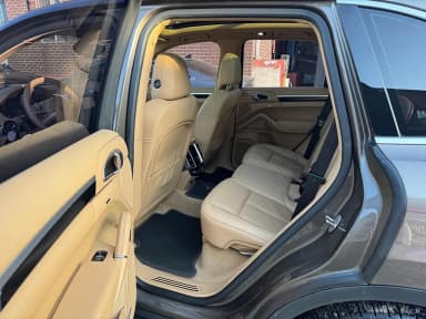 New Cayenne