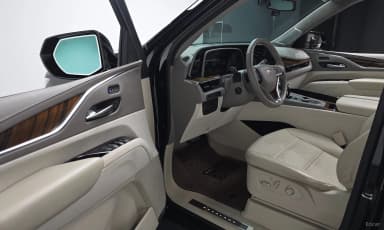 Escalade 5th Generation