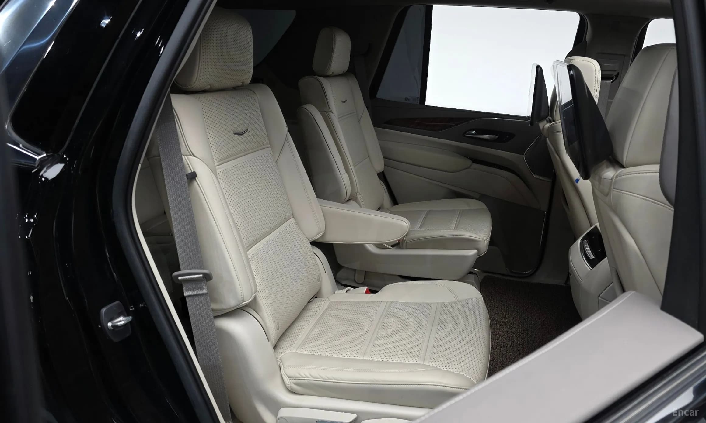 Escalade 5th Generation