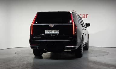 Escalade 5th Generation