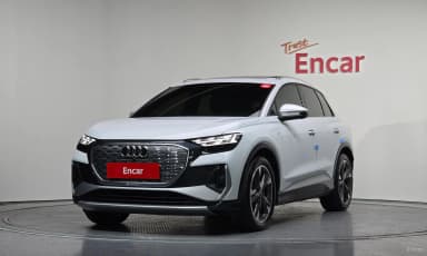 Q4 e-tron (F4)