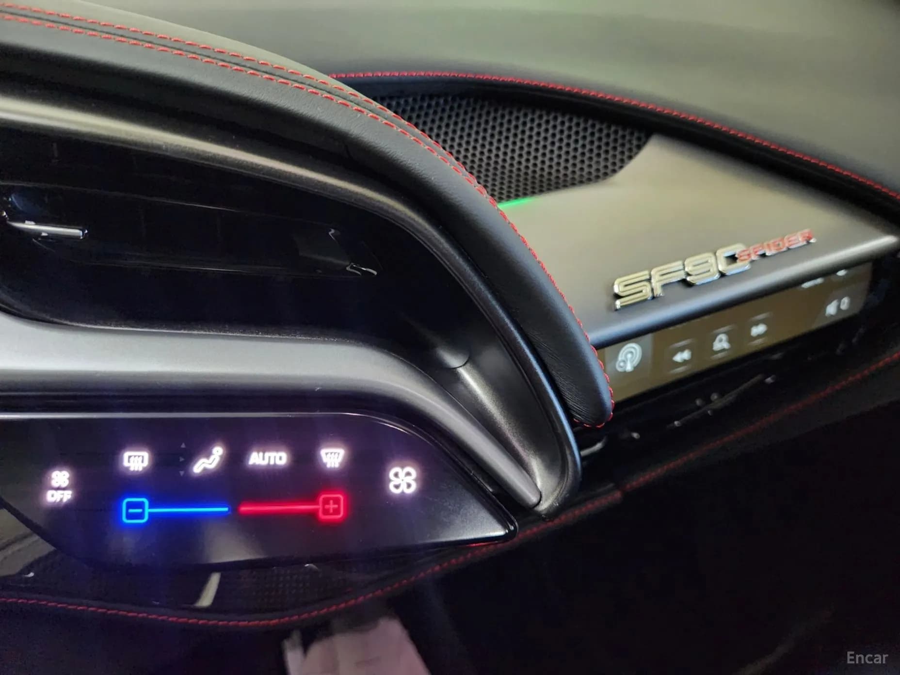 SF90 Spyder