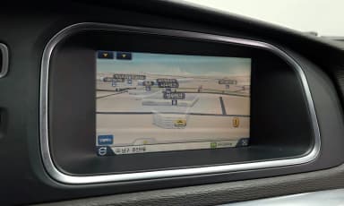 V40