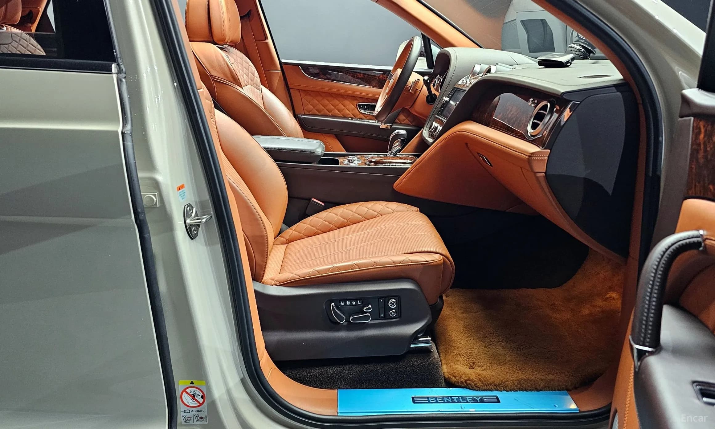 Bentayga