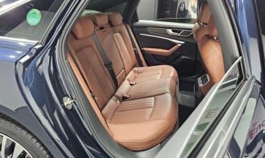 A6 (C8)