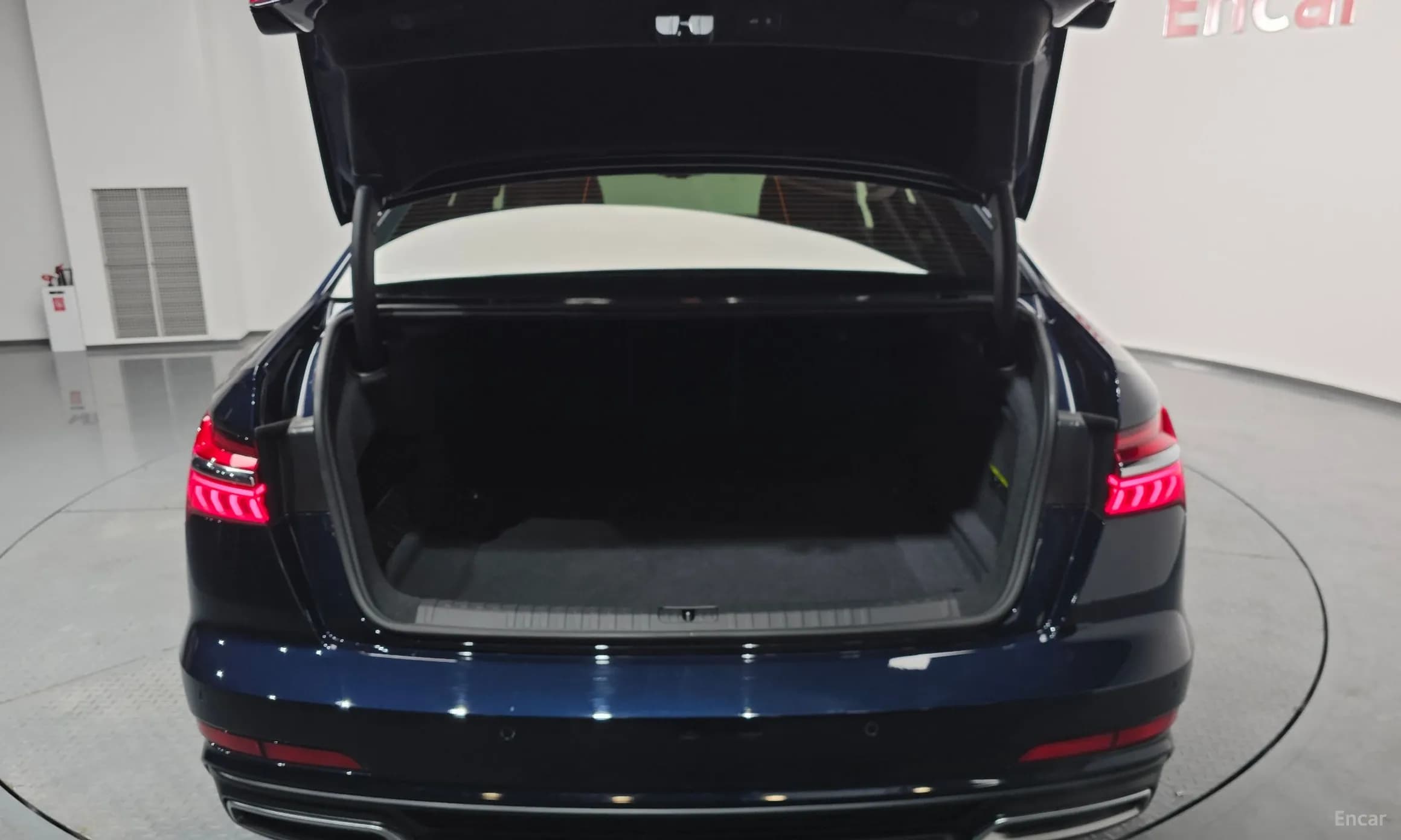 A6 (C8)