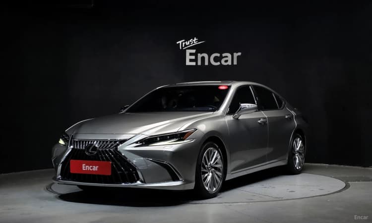 ES300h 7th Generation