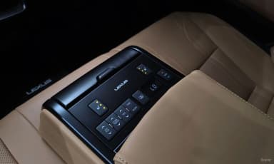 ES300h 7th Generation