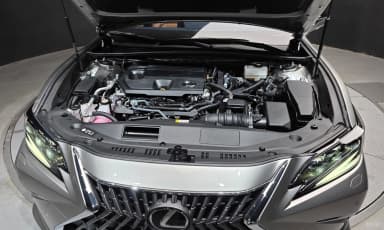 ES300h 7th Generation