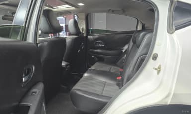 HR-V