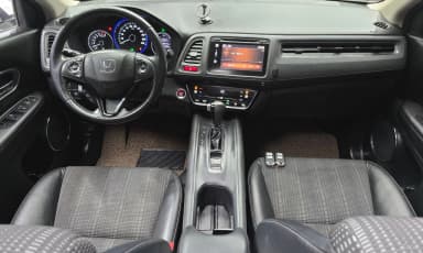 HR-V