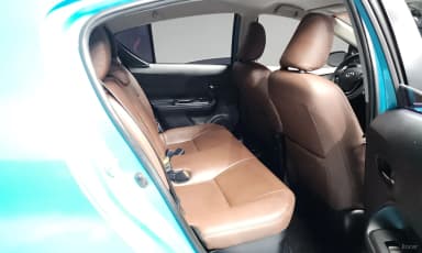 Prius C