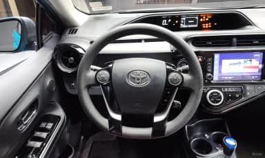 Prius C
