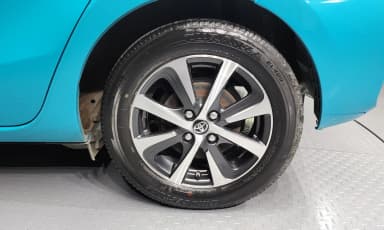Prius C