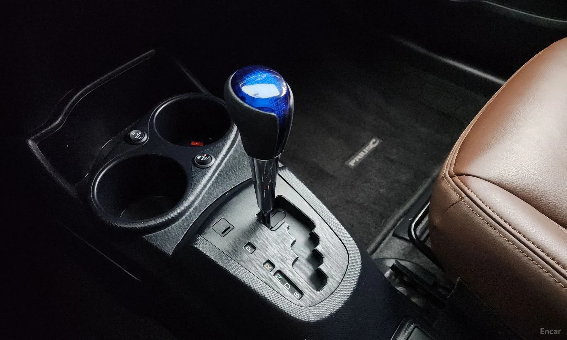 Prius C