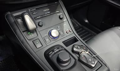 CT200h