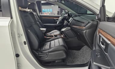 CR-V 5th generation